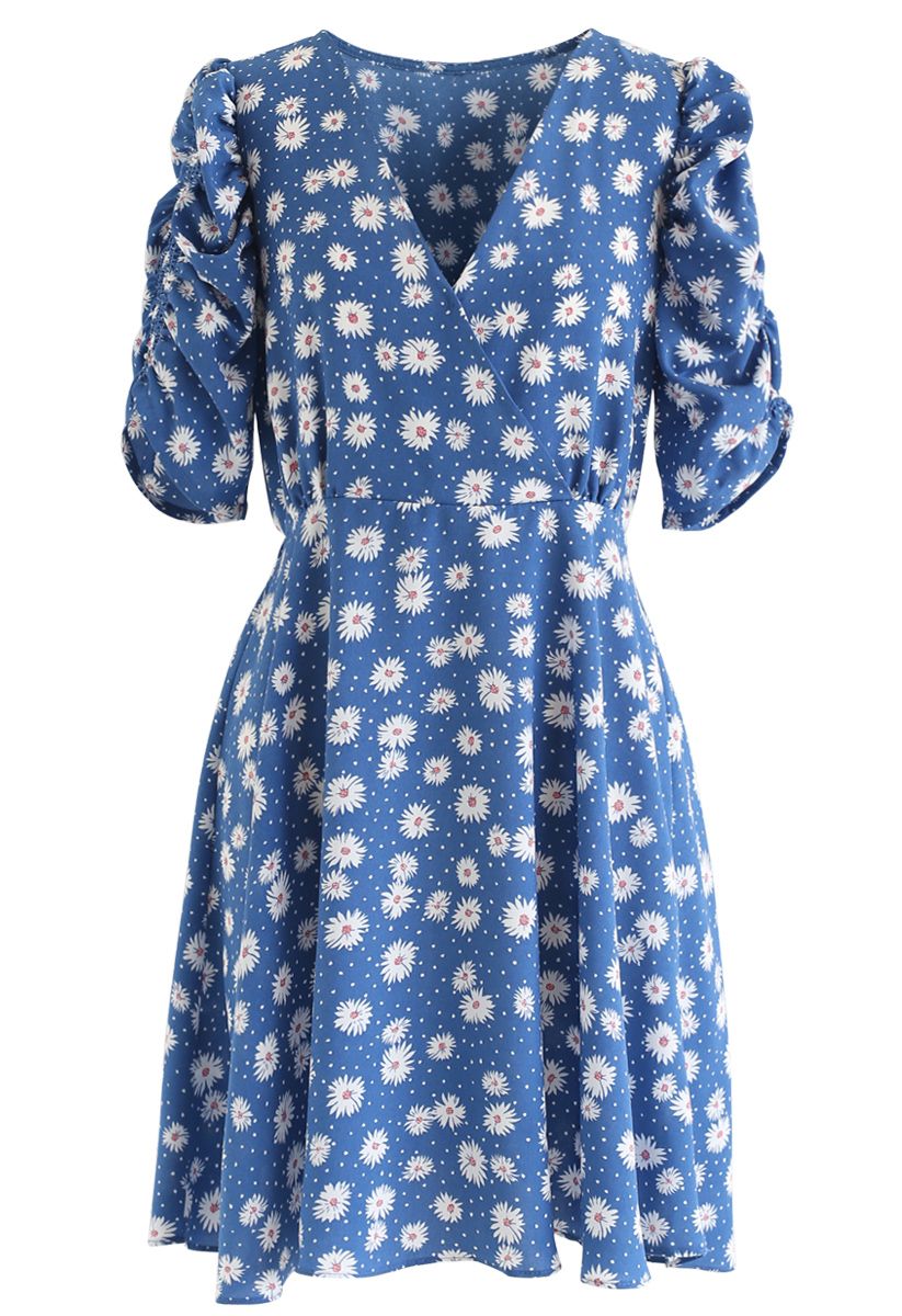 Full-Blown Daisy Print Wrapped Midi Dress in Blue