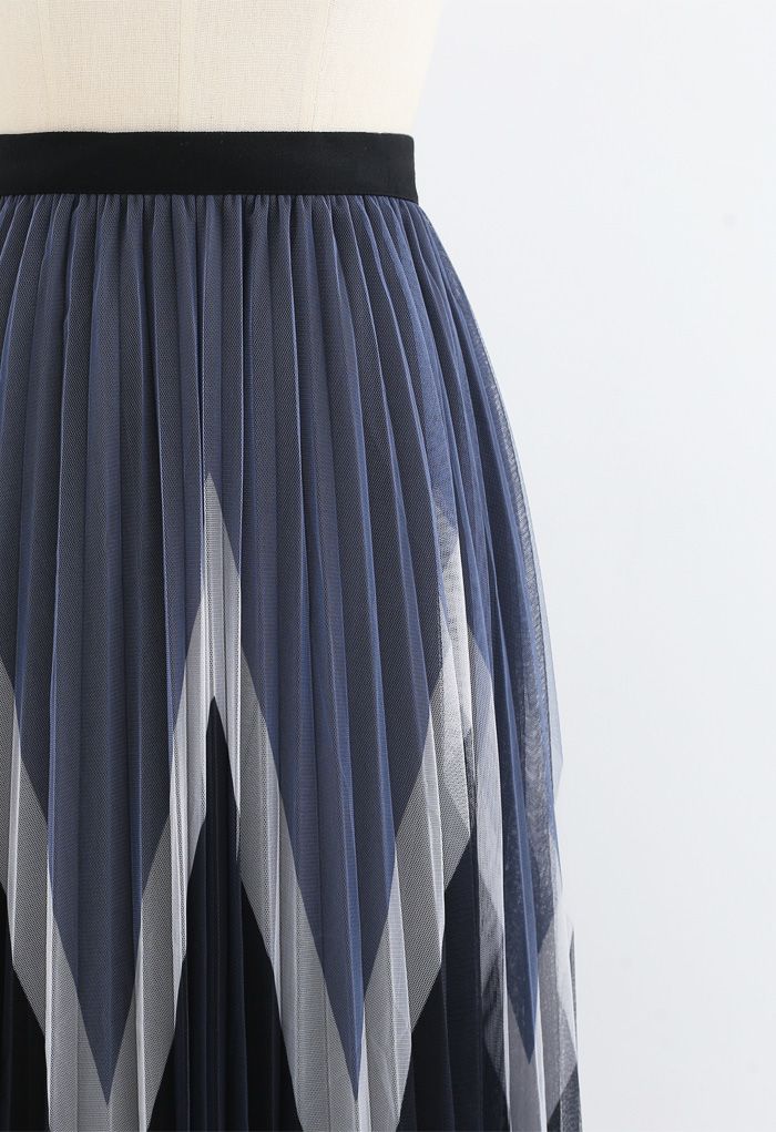 Zigzag Double-Layered Pleated Tulle Midi Skirt in Black
