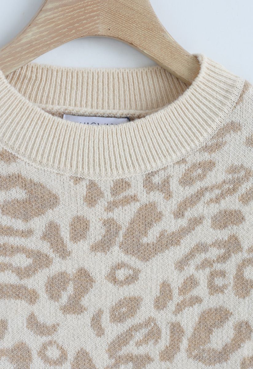 Es el suéter extragrande de leopardo de Good Life